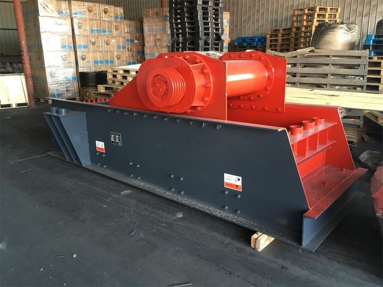 Kinglink 100TPH SCALPING VIBRATING FEEDER ZSW380X96 - Sito: slika 1 Kinglink 100TPH SCALPING VIBRATING FEEDER ZSW380X96 - Sito: slika 1