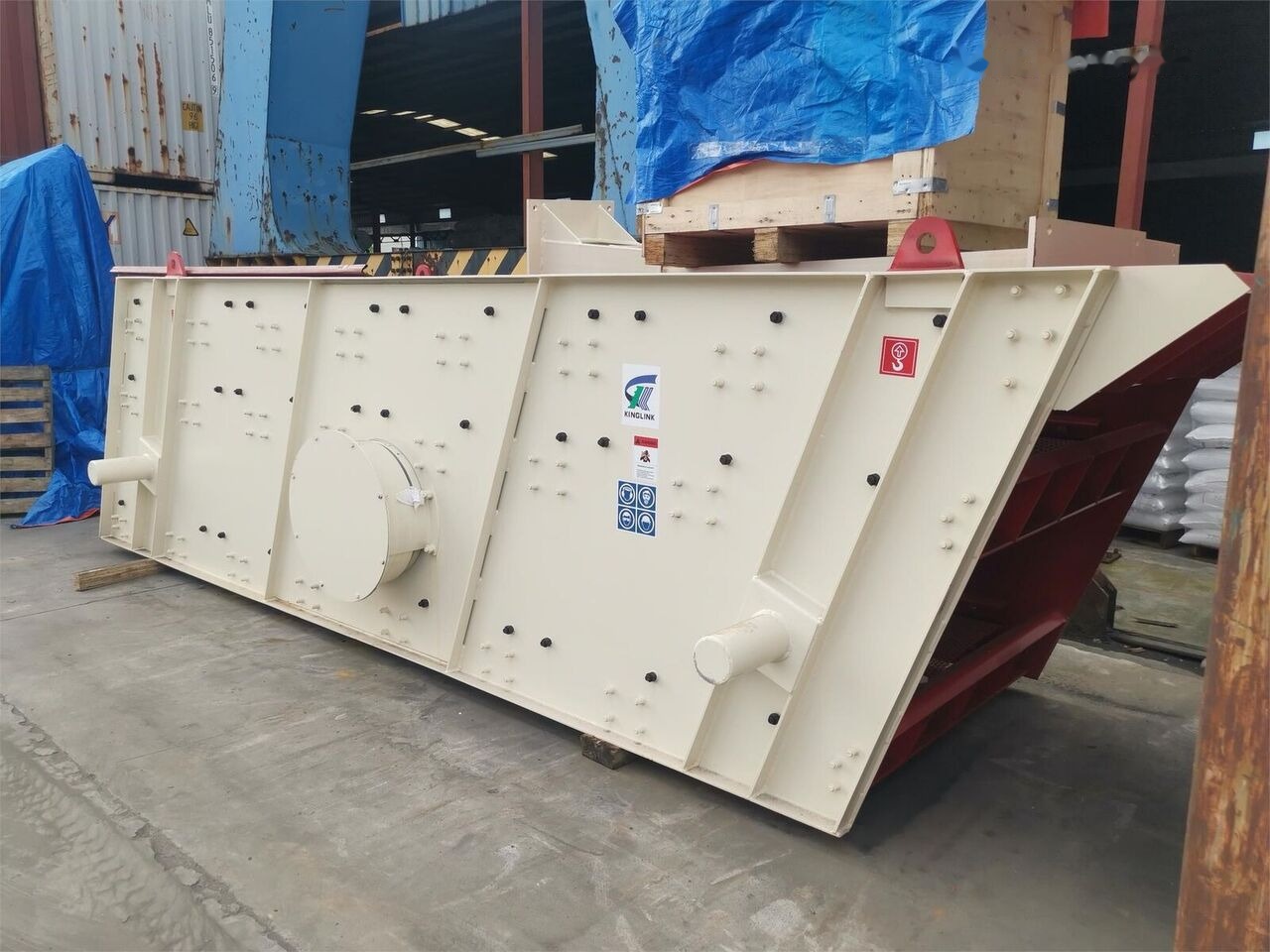 Kinglink 3YK1548 Vibrating Grizzly Screen | 100TPH - Sito: slika 1 Kinglink 3YK1548 Vibrating Grizzly Screen | 100TPH - Sito: slika 1