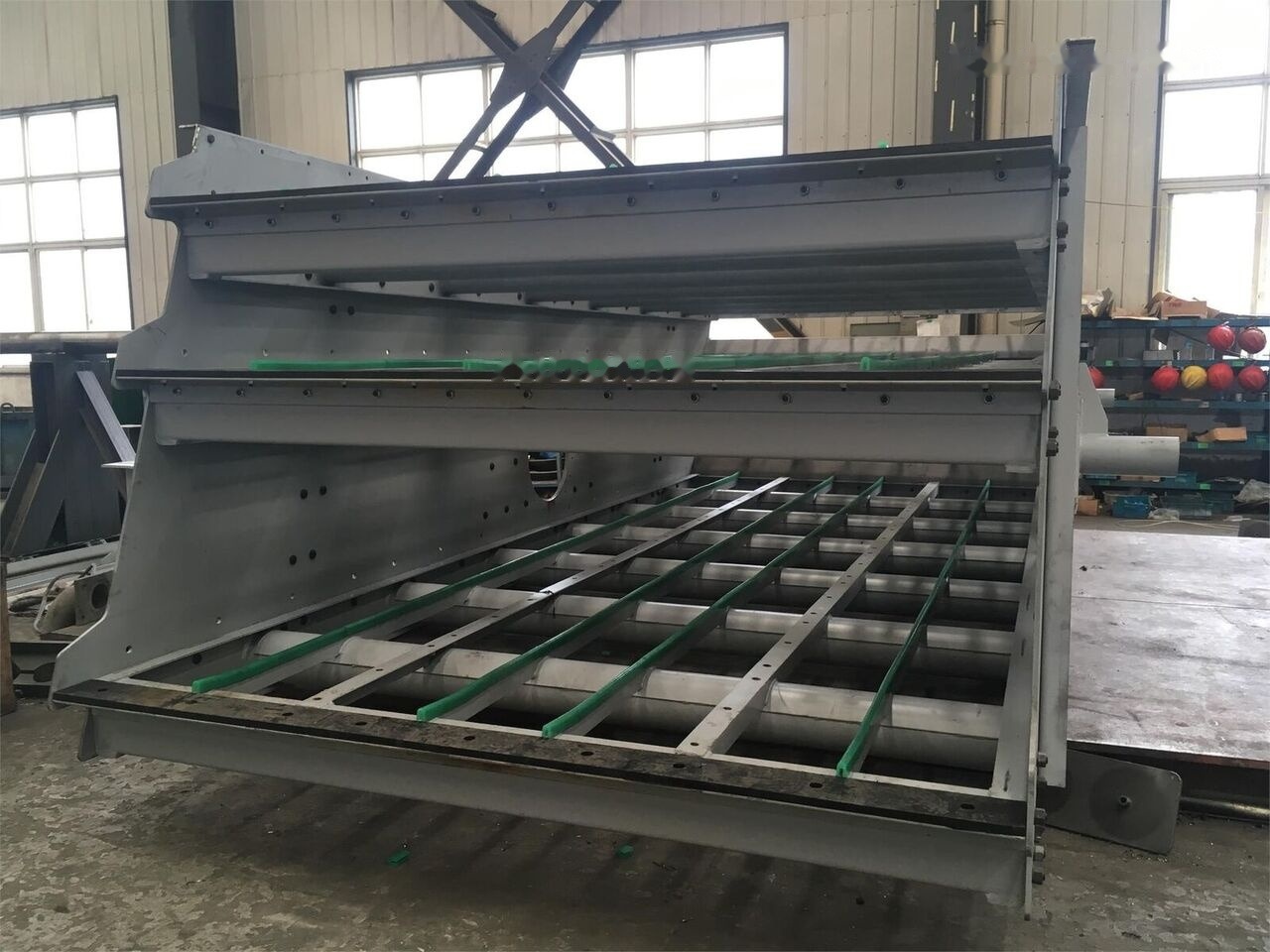 Kinglink Copper Ore Circular Vibrating Screen 3YA2160 | 200TPH - Sito: slika 1 Kinglink Copper Ore Circular Vibrating Screen 3YA2160 | 200TPH - Sito: slika 1
