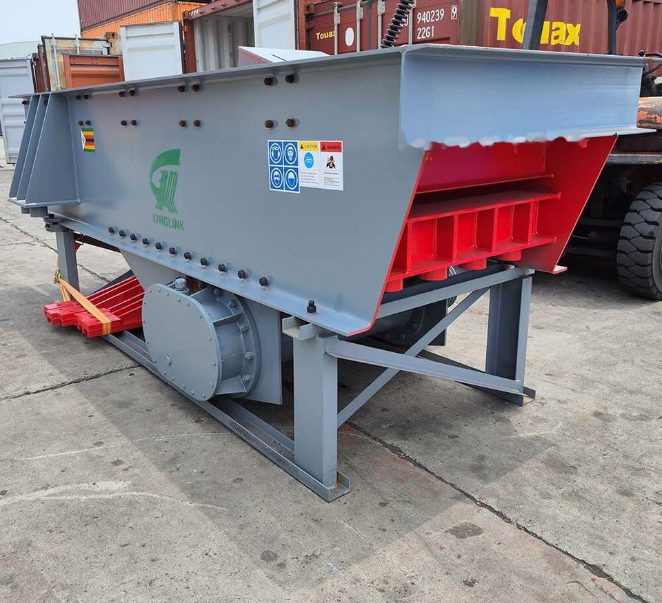 Kinglink Heavy-Duty Vibrating Grizzly Feeder ZSW380x96 - Rudarska mašina: slika 3 Kinglink Heavy-Duty Vibrating Grizzly Feeder ZSW380x96 - Rudarska mašina: slika 3