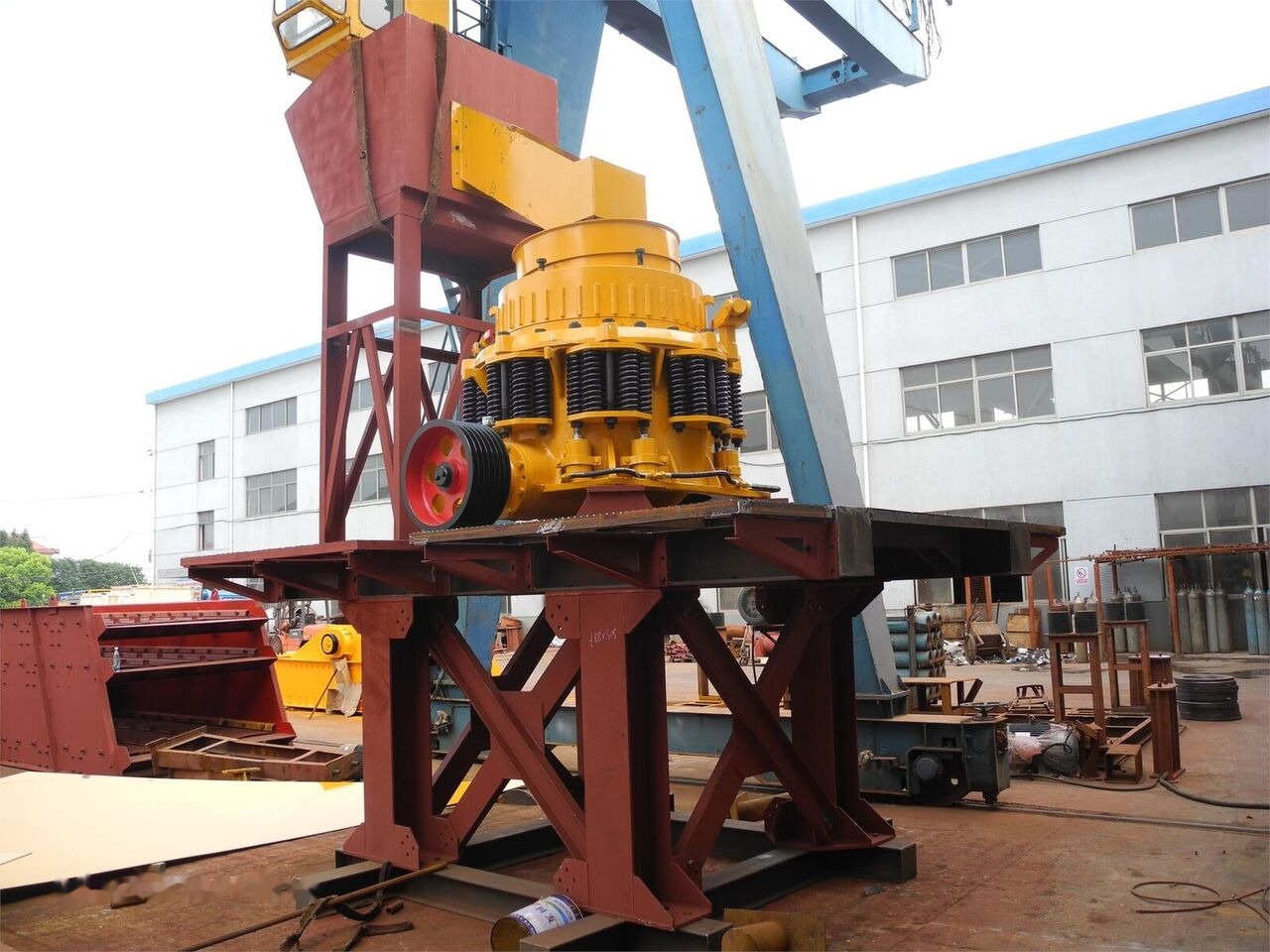 Kinglink KLC1000 100TPH Silex Stone Cone Crusher Kinglink KLC1000 100TPH Silex Stone Cone Crusher: slika 8