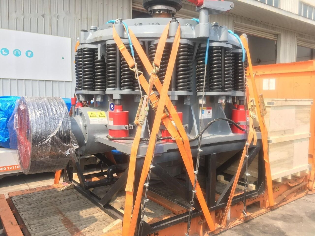 Kinglink KLC1500 5 Ft Cone Crusher | Ore | Mining - Konusna drobilica: slika 4 Kinglink KLC1500 5 Ft Cone Crusher | Ore | Mining - Konusna drobilica: slika 4
