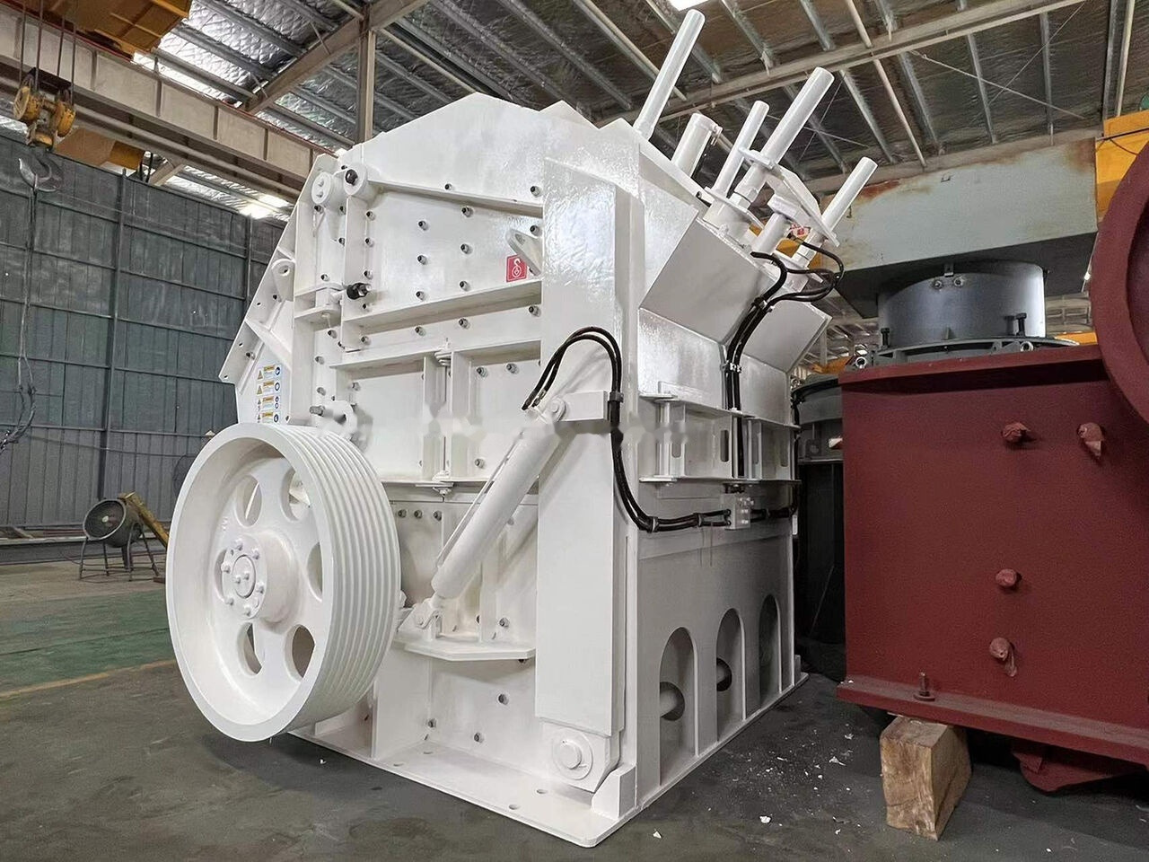 Kinglink Minyu MIC133/115 HSI Impact Crusher - Udarna drobilica: slika 4 Kinglink Minyu MIC133/115 HSI Impact Crusher - Udarna drobilica: slika 4