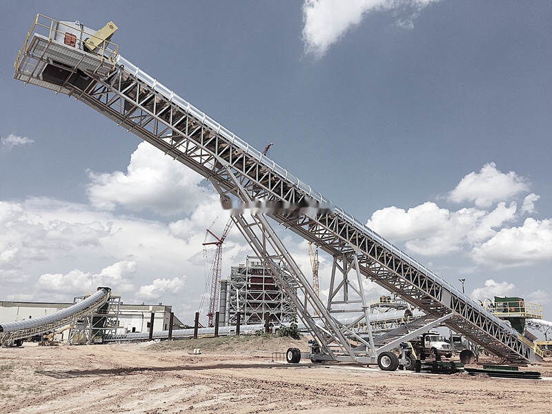 Kinglink Mobile Port Ship Loader | Telescopic Radial Stacker - Trakasti transporter: slika 2 Kinglink Mobile Port Ship Loader | Telescopic Radial Stacker - Trakasti transporter: slika 2
