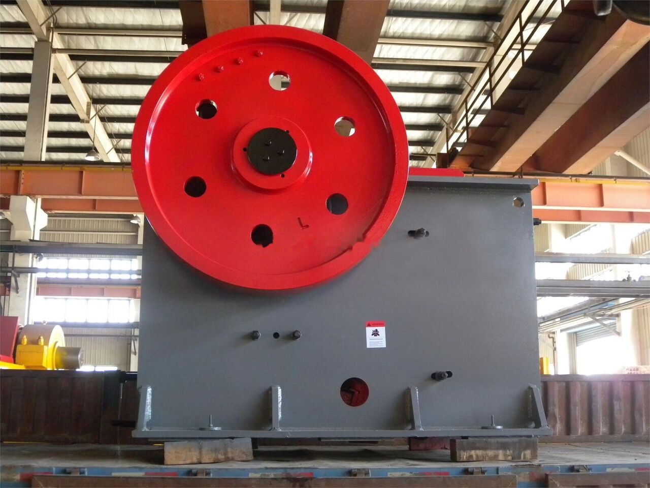 Kinglink PE600x900 Copper Mines Jaw Crusher - Čeljusna drobilica: slika 3 Kinglink PE600x900 Copper Mines Jaw Crusher - Čeljusna drobilica: slika 3
