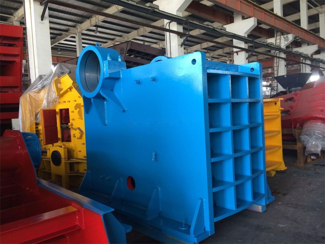 Kinglink PE800X1060 Phosphate Jaw Crusher - Čeljusna drobilica: slika 1 Kinglink PE800X1060 Phosphate Jaw Crusher - Čeljusna drobilica: slika 1