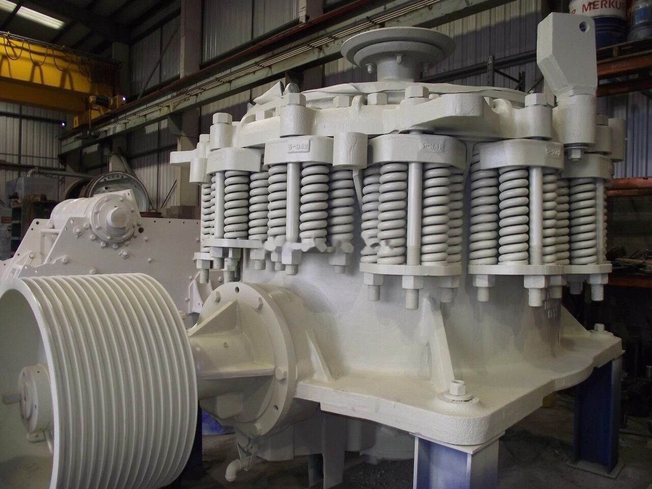 Kinglink SYMONS 4.25 FT Cone Crusher - Konusna drobilica: slika 1 Kinglink SYMONS 4.25 FT Cone Crusher - Konusna drobilica: slika 1