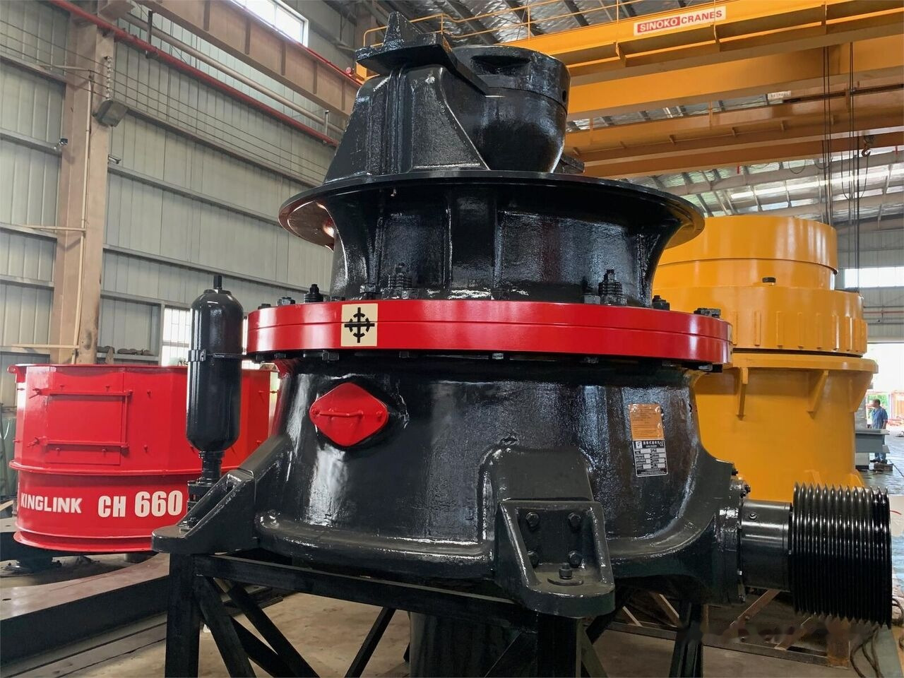 Kinglink Sandvik type Hydraulic Cone Crusher CH660 | Diabase - Konusna drobilica: slika 2 Kinglink Sandvik type Hydraulic Cone Crusher CH660 | Diabase - Konusna drobilica: slika 2