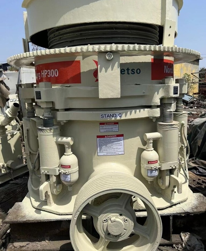 Metso Nordberg HP300 Cone Crusher - Konusna drobilica: slika 3 Metso Nordberg HP300 Cone Crusher - Konusna drobilica: slika 3