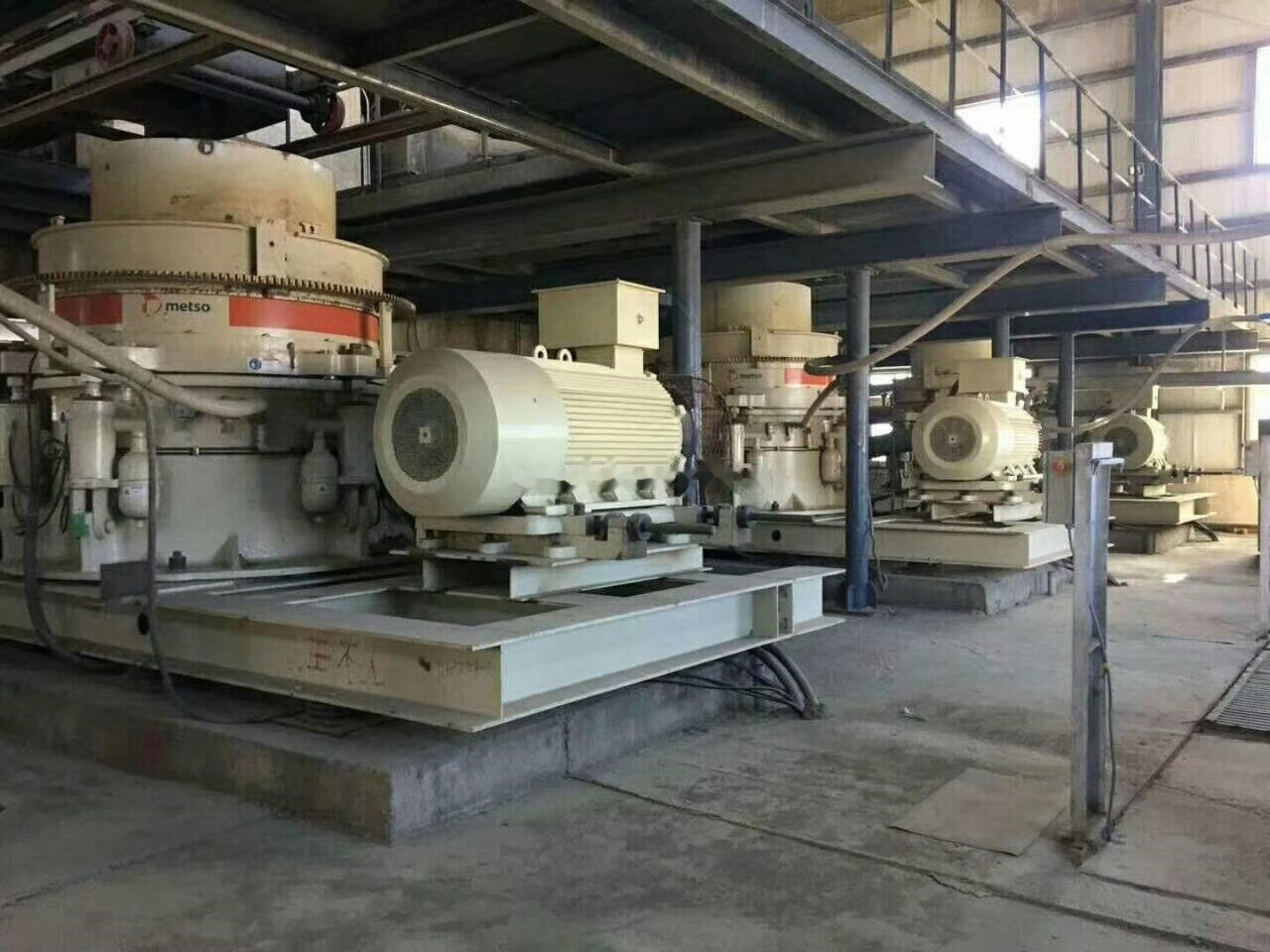 Metso Used HP500 Cone Crusher - Konusna drobilica: slika 1 Metso Used HP500 Cone Crusher - Konusna drobilica: slika 1