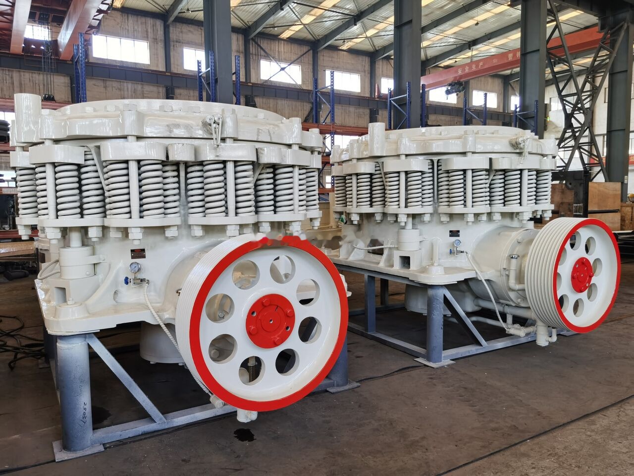 Nordberg Symons 4.25 Feet SHHD Short Head Cone Crusher - Konusna drobilica: slika 5 Nordberg Symons 4.25 Feet SHHD Short Head Cone Crusher - Konusna drobilica: slika 5