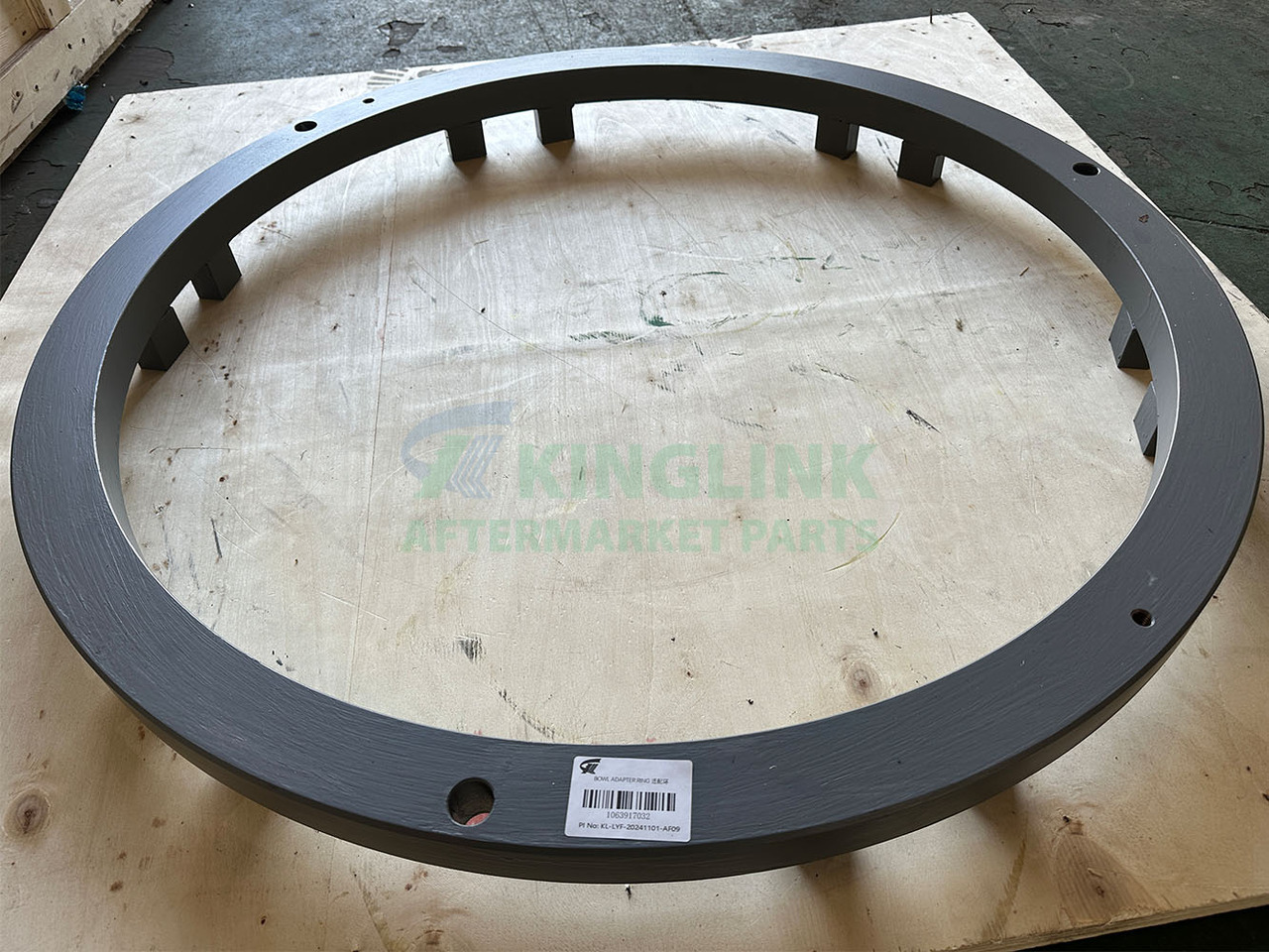 KINGLINK Cast Steel Bowl Adapter Ring 1063917032 For HP200 Cone Crusher - Rezervni deo za Građevinska mašina: slika 1 KINGLINK Cast Steel Bowl Adapter Ring 1063917032 For HP200 Cone Crusher - Rezervni deo za Građevinska mašina: slika 1