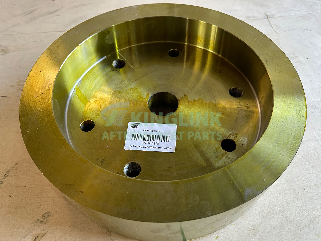 KINGLINK Cast Steel Socket 1073810178 For HP200 Cone Crusher - Rezervni deo za Građevinska mašina: slika 3 KINGLINK Cast Steel Socket 1073810178 For HP200 Cone Crusher - Rezervni deo za Građevinska mašina: slika 3