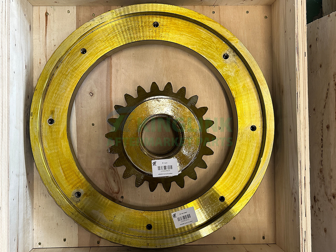 KINGLINK Copper Alloy Drive Gear 1036829652 1036829635 For HP200 Cone Crusher - Rezervni deo za Građevinska mašina: slika 1 KINGLINK Copper Alloy Drive Gear 1036829652 1036829635 For HP200 Cone Crusher - Rezervni deo za Građevinska mašina: slika 1