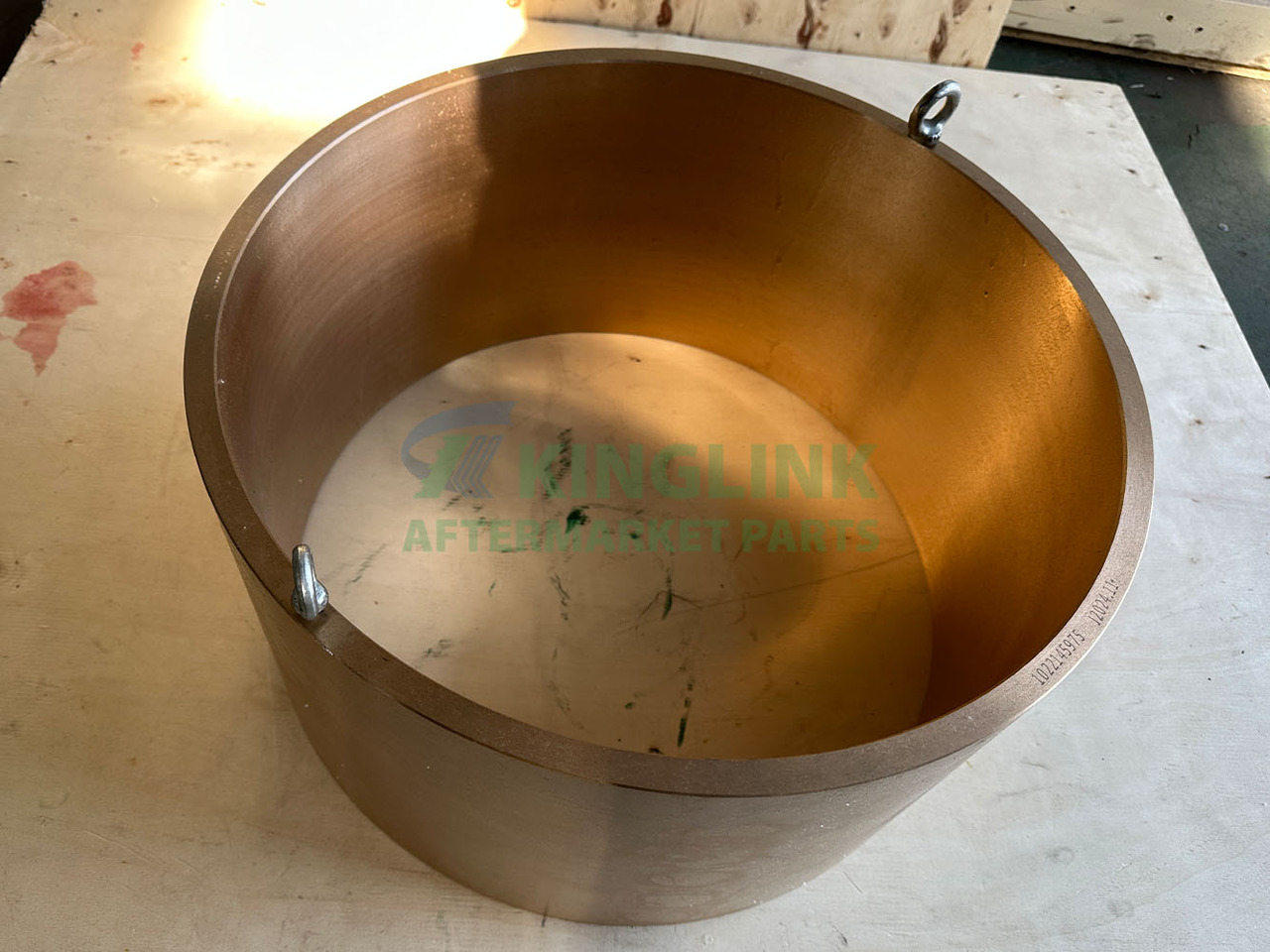 KINGLINK Copper Alloy Lower Head Bushing 1022145730 For HP200 Cone Crusher - Rezervni deo za Građevinska mašina: slika 5 KINGLINK Copper Alloy Lower Head Bushing 1022145730 For HP200 Cone Crusher - Rezervni deo za Građevinska mašina: slika 5
