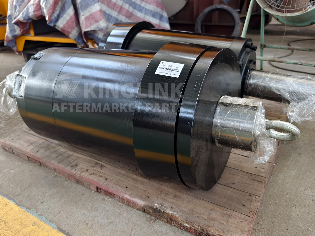 KINGLINK Wear Parts Bearing Assembly 17022198-1 for TV85 Vertical Impact Crusher - Rezervni deo za Građevinska mašina: slika 1 KINGLINK Wear Parts Bearing Assembly 17022198-1 for TV85 Vertical Impact Crusher - Rezervni deo za Građevinska mašina: slika 1