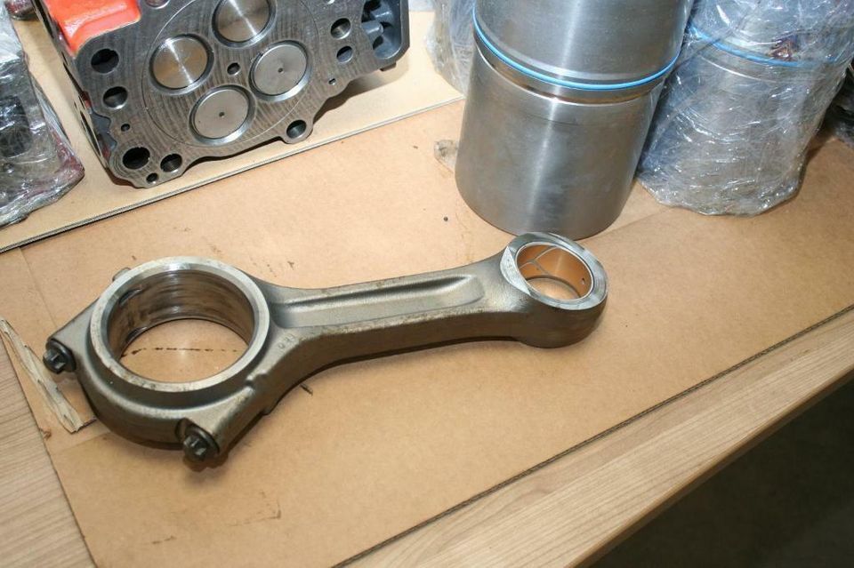 Pleuel für Scania DC 9, DC 11, DC 12, 1538038 - Klipnjača: slika 1 Pleuel für Scania DC 9, DC 11, DC 12, 1538038 - Klipnjača: slika 1