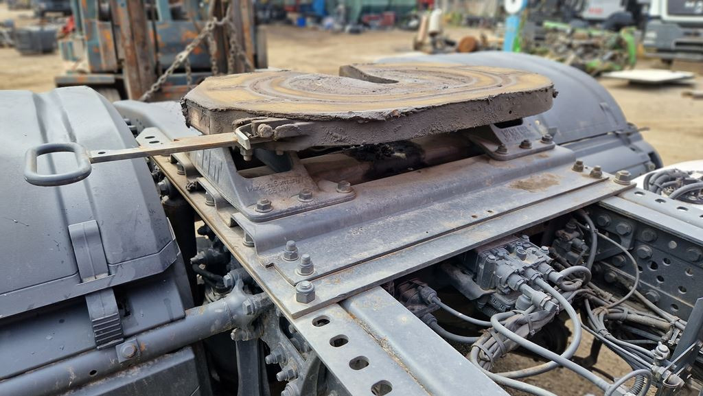 JOST JSK 37C185 Ζ1 - Spojnica na petom točku za Kamion: slika 4 JOST JSK 37C185 Ζ1 - Spojnica na petom točku za Kamion: slika 4