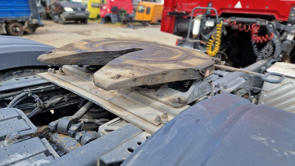 JOST JSK 37C185 Ζ1 - Spojnica na petom točku za Kamion: slika 5 JOST JSK 37C185 Ζ1 - Spojnica na petom točku za Kamion: slika 5