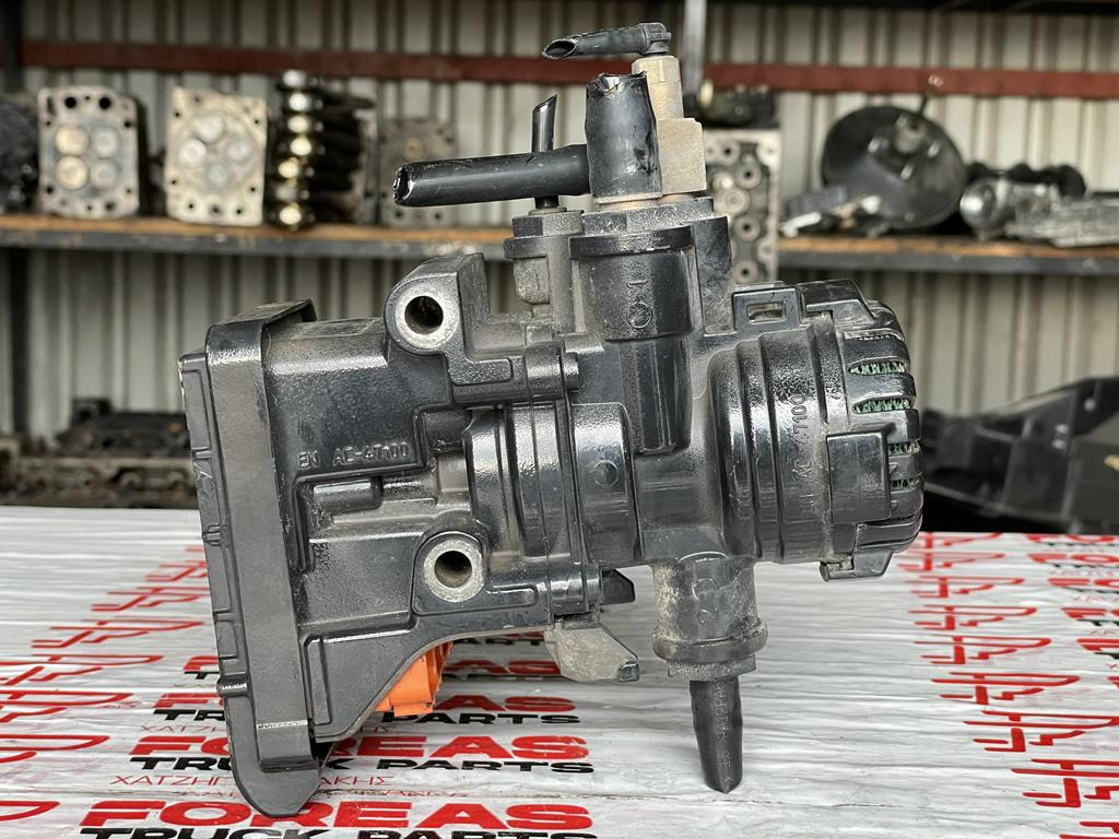 KNORR-BREMSE ABS ADJUSTMENT VALVE FOR MAN - 81.52106-6067 - Kočioni ventil za Kamion: slika 4 KNORR-BREMSE ABS ADJUSTMENT VALVE FOR MAN - 81.52106-6067 - Kočioni ventil za Kamion: slika 4