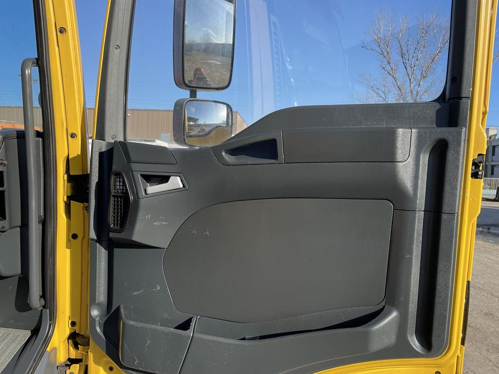 Kabina za Kamion MAN TGL: slika 6 Kabina za Kamion MAN TGL: slika 6