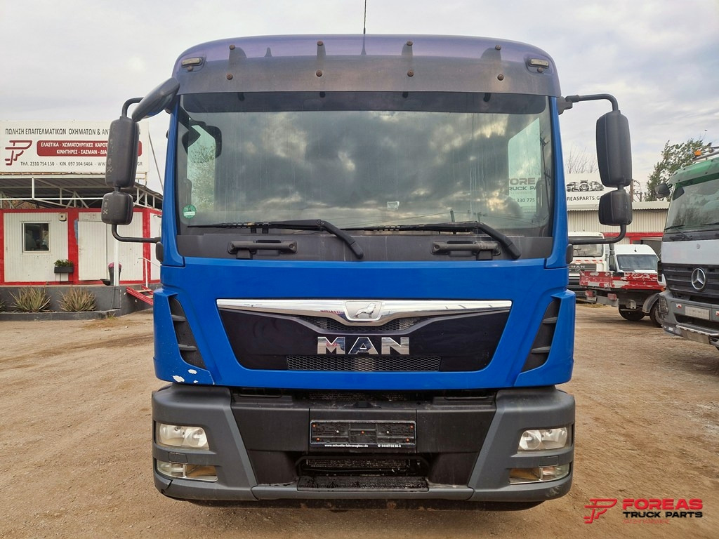 MAN TGM 15.250 EURO 6 - Kamion sa golom šasijom i zatvorenom kabinom: slika 2 MAN TGM 15.250 EURO 6 - Kamion sa golom šasijom i zatvorenom kabinom: slika 2