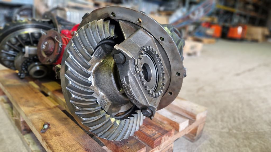 MAN TGX 8:37 - Diferencijalna brzina za Kamion: slika 1 MAN TGX 8:37 - Diferencijalna brzina za Kamion: slika 1