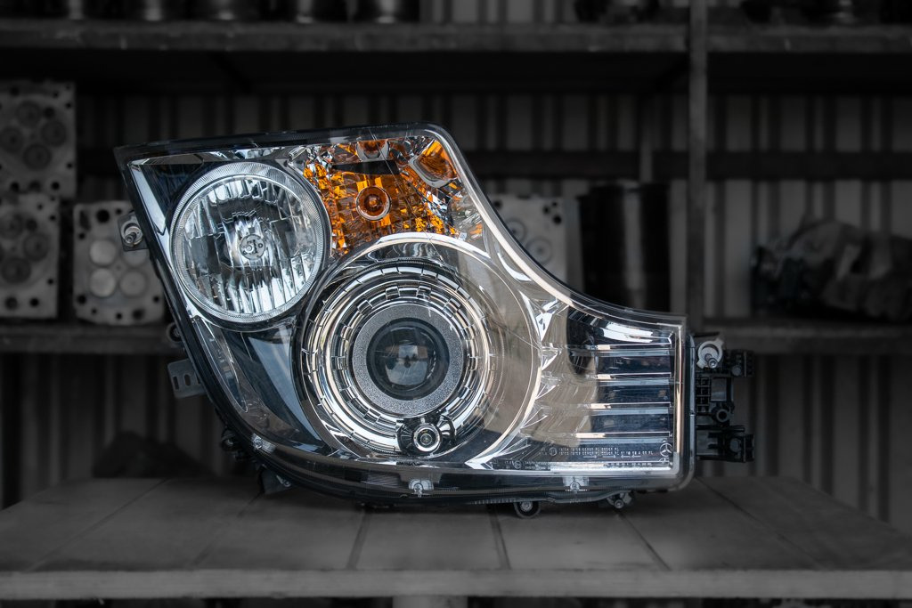 MERCEDES-BENZ ACTROS MP IV EURO VI XENON HEADLIGHT - FRONT - PASSENGER - Prednja svetla za Kamion: slika 1 MERCEDES-BENZ ACTROS MP IV EURO VI XENON HEADLIGHT - FRONT - PASSENGER - Prednja svetla za Kamion: slika 1