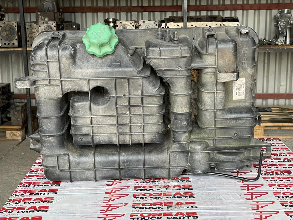 MERCEDES-BENZ ACTROS MP4 - A 960 501 41 03 - Ekspanziona posuda za Kamion: slika 1 MERCEDES-BENZ ACTROS MP4 - A 960 501 41 03 - Ekspanziona posuda za Kamion: slika 1