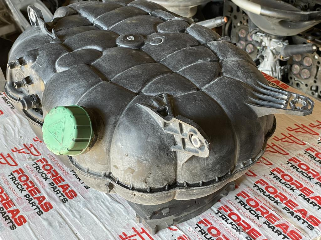 MERCEDES-BENZ ACTROS MP4 ZGS 004 - A 960 501 7903 - Ekspanziona posuda za Kamion: slika 3 MERCEDES-BENZ ACTROS MP4 ZGS 004 - A 960 501 7903 - Ekspanziona posuda za Kamion: slika 3