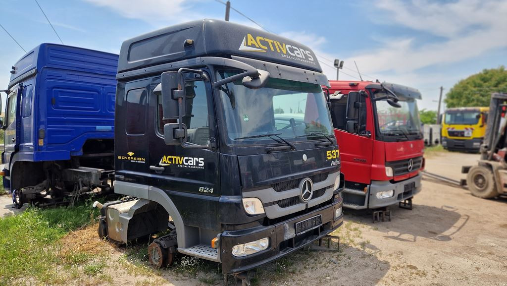 MERCEDES-BENZ ATEGO 3 DOUBLE CAB - Kabina za Kamion: slika 2 MERCEDES-BENZ ATEGO 3 DOUBLE CAB - Kabina za Kamion: slika 2