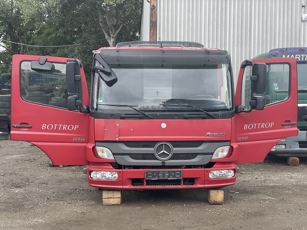 MERCEDES-BENZ ATEGO 3 - Kabina za Kamion: slika 4 MERCEDES-BENZ ATEGO 3 - Kabina za Kamion: slika 4