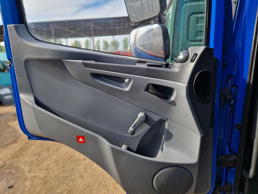 Kabina za Kamion MERCEDES-BENZ ATEGO 3: slika 11