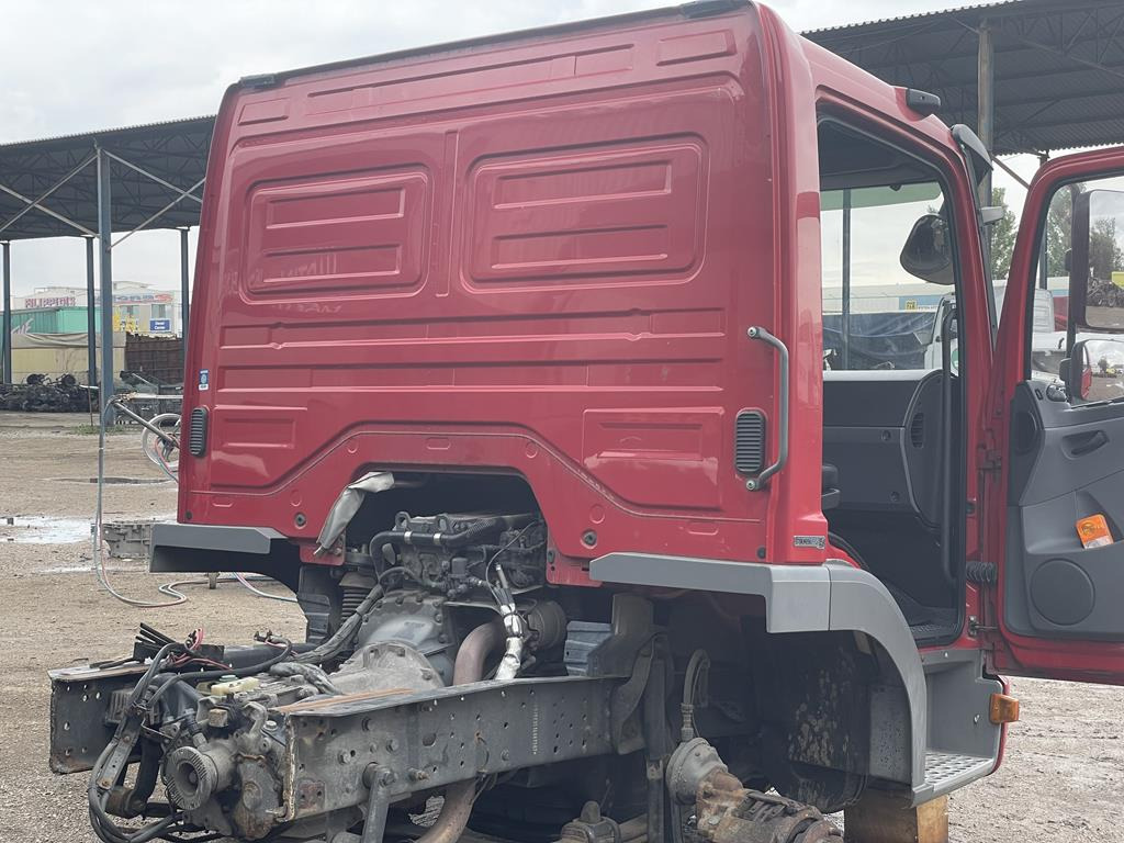 MERCEDES-BENZ ATEGO 3 - Kabina za Kamion: slika 5 MERCEDES-BENZ ATEGO 3 - Kabina za Kamion: slika 5