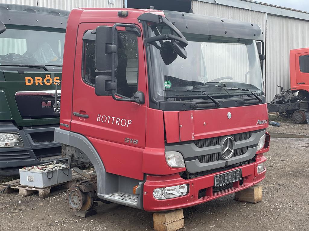 MERCEDES-BENZ ATEGO 3 - Kabina za Kamion: slika 1 MERCEDES-BENZ ATEGO 3 - Kabina za Kamion: slika 1