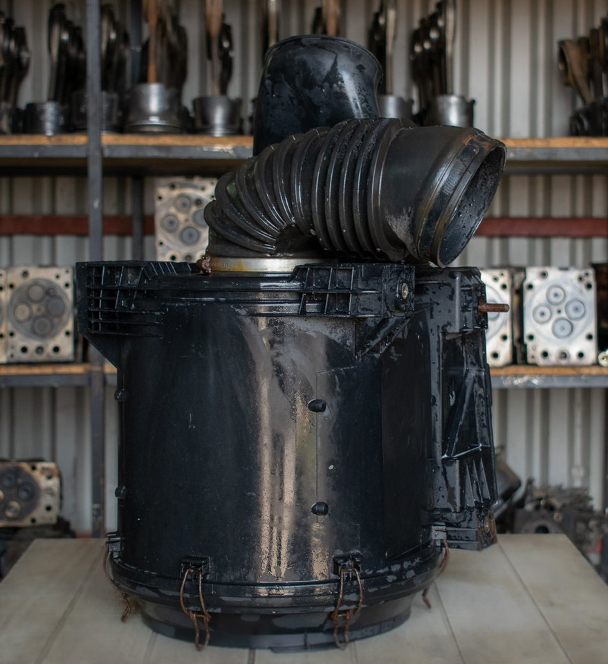 MERCEDES-BENZ ATEGO - Filter za vazduh za Kamion: slika 2 MERCEDES-BENZ ATEGO - Filter za vazduh za Kamion: slika 2