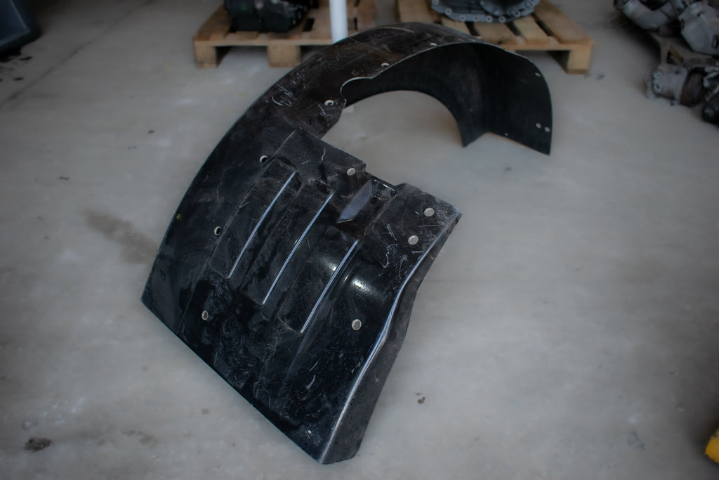 MERCEDES-BENZ CABIN FENDER 381-389 LEFT - DRIVER - Karoserija i eksterijer za Kamion: slika 2 MERCEDES-BENZ CABIN FENDER 381-389 LEFT - DRIVER - Karoserija i eksterijer za Kamion: slika 2