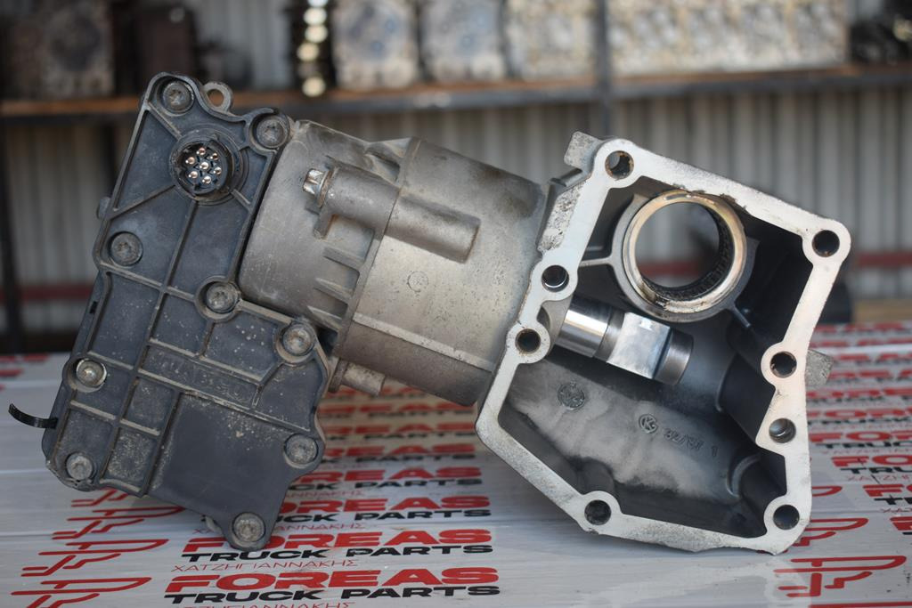 MERCEDES-BENZ CLUTCH PUMP - Kvačilo i delovi za Kamion: slika 2 MERCEDES-BENZ CLUTCH PUMP - Kvačilo i delovi za Kamion: slika 2