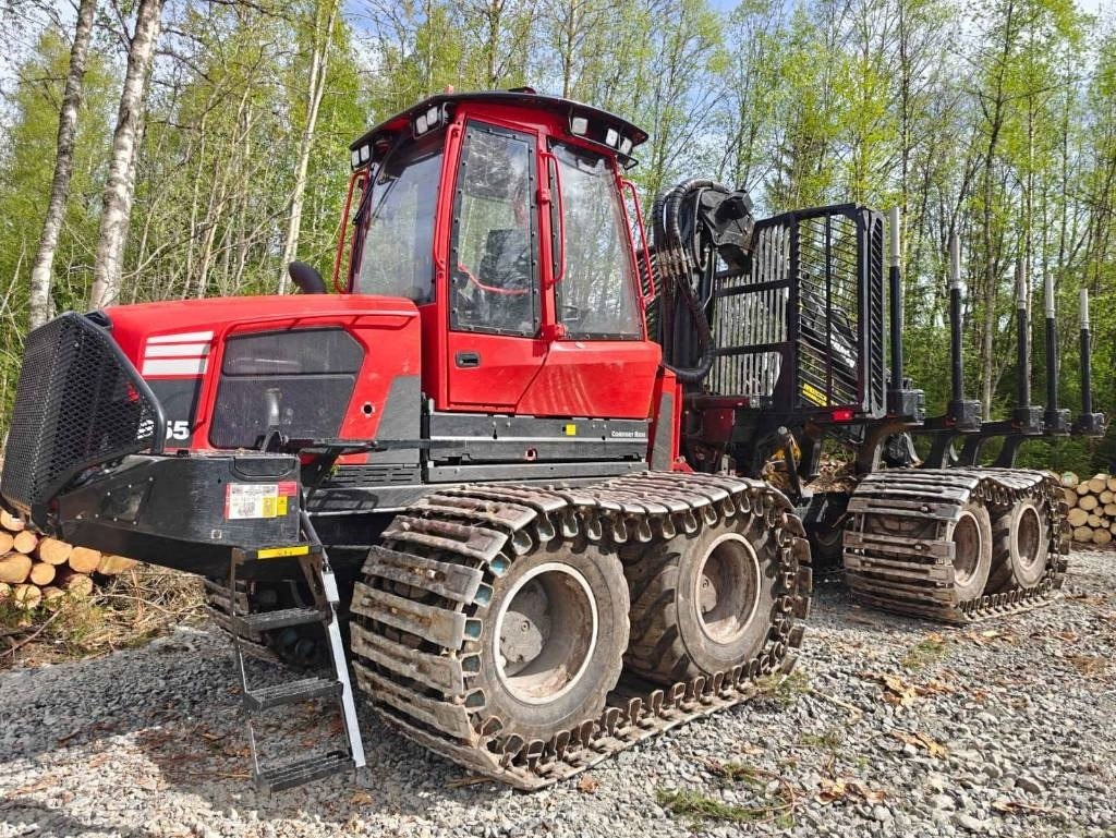 Prevoznik Komatsu 855: slika 1