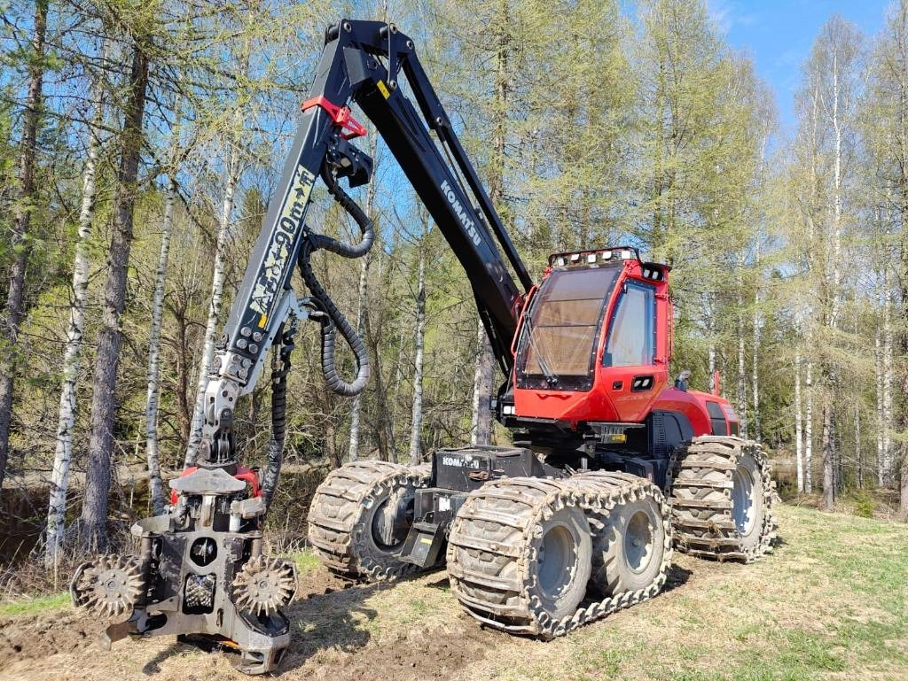 Komatsu 901 - Kombajn za šumarstvo: slika 1 Komatsu 901 - Kombajn za šumarstvo: slika 1
