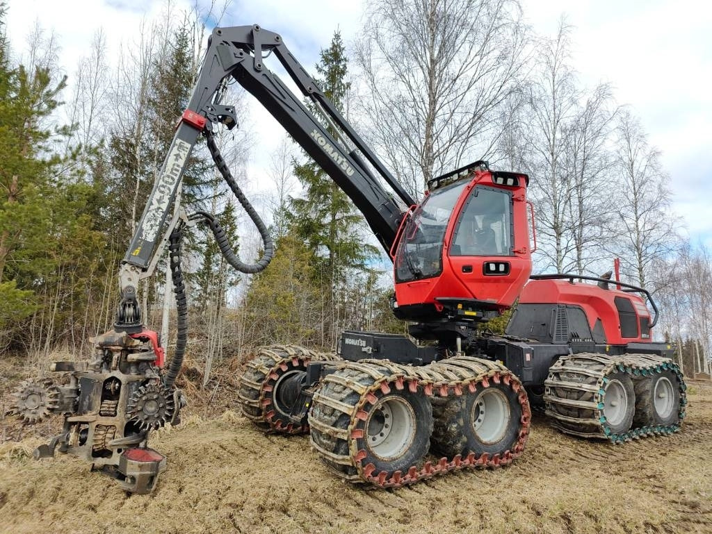 Komatsu 901 XC - Kombajn za šumarstvo: slika 1 Komatsu 901 XC - Kombajn za šumarstvo: slika 1