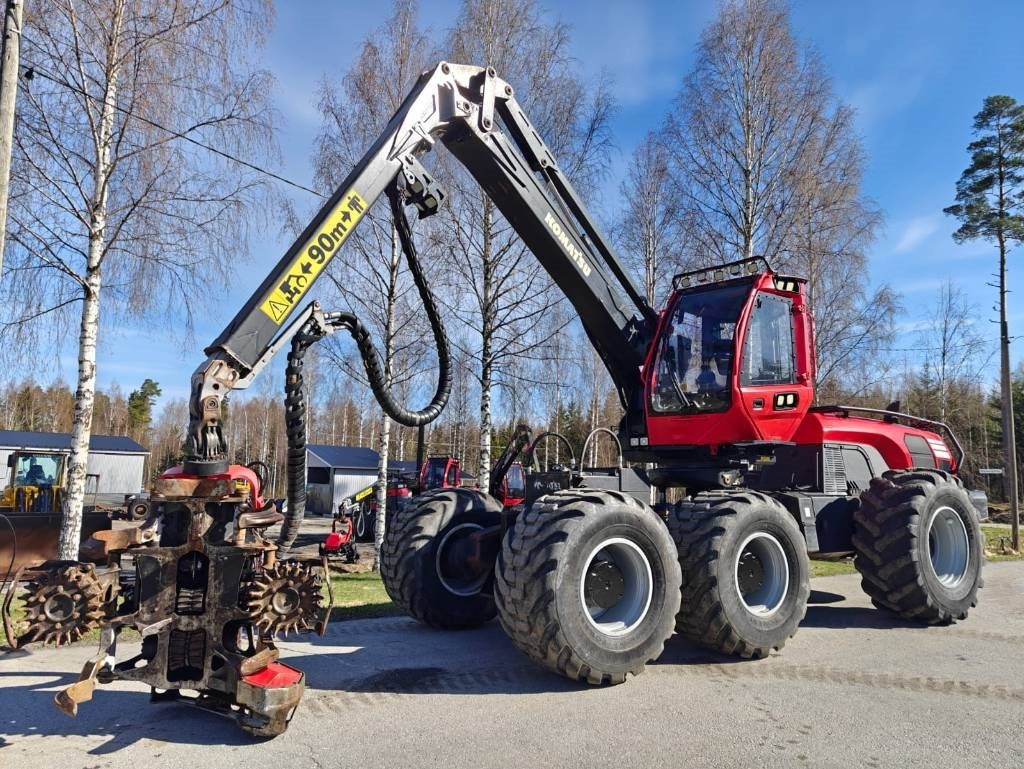 Komatsu 951 - Kombajn za šumarstvo: slika 1 Komatsu 951 - Kombajn za šumarstvo: slika 1
