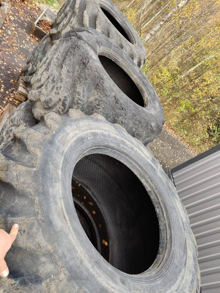 Nokian 800/40-26,5 - Guma za Šumarska oprema: slika 3 Nokian 800/40-26,5 - Guma za Šumarska oprema: slika 3