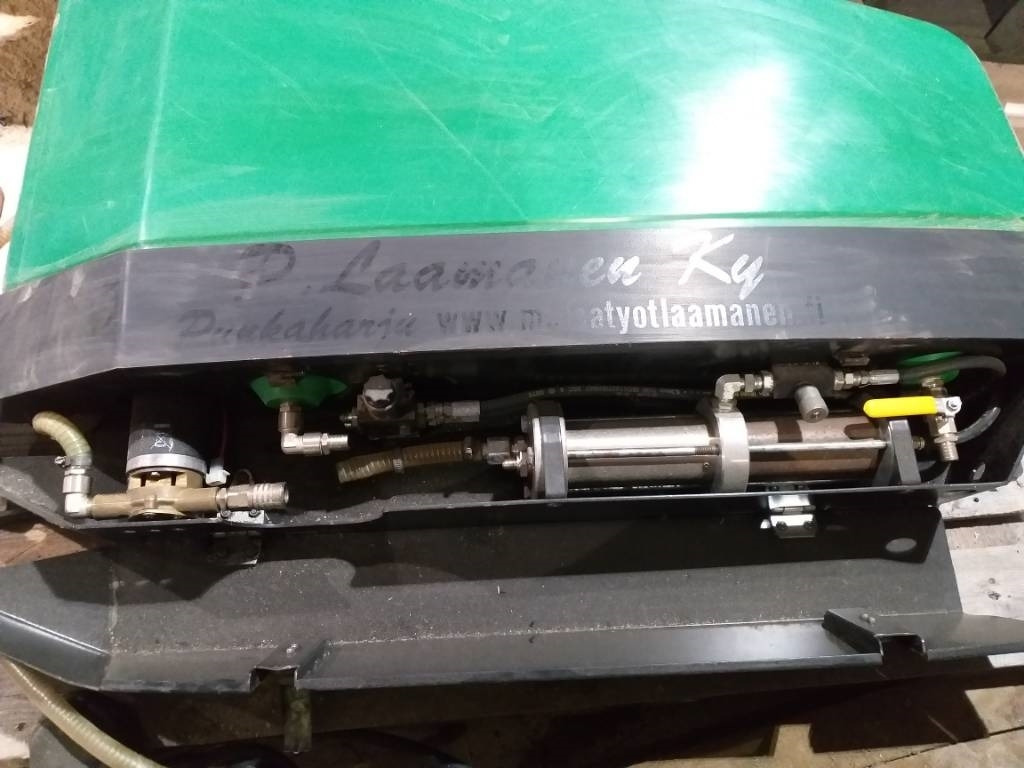 John Deere Stump threathment system - Rezervni deo za Šumarska oprema: slika 4 John Deere Stump threathment system - Rezervni deo za Šumarska oprema: slika 4