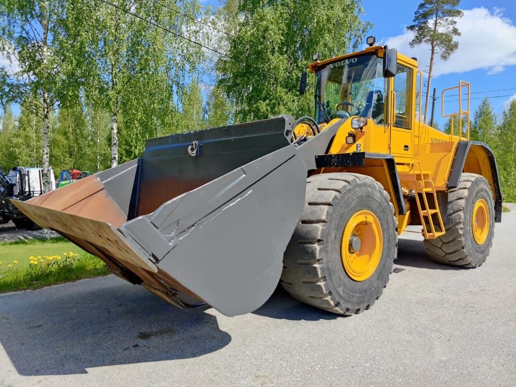 Volvo L 180 E - Utovarivač točkaš: slika 1 Volvo L 180 E - Utovarivač točkaš: slika 1