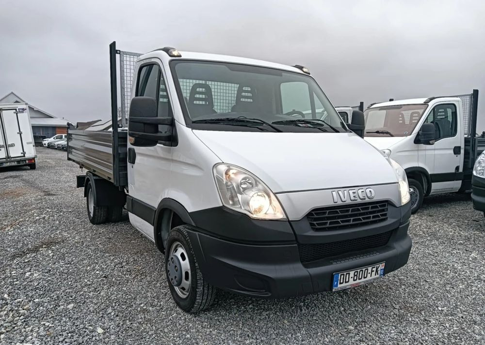 Iveco 35C13,35C12, 35C14, 35C15 - Dostavno vozilo istovarivač: slika 5 Iveco 35C13,35C12, 35C14, 35C15 - Dostavno vozilo istovarivač: slika 5