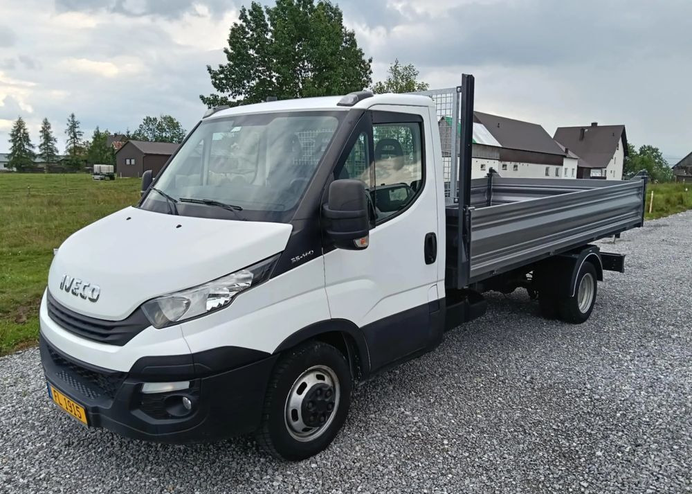 Iveco 35C14,35C13,35C12,35C15 - Dostavno vozilo istovarivač: slika 3 Iveco 35C14,35C13,35C12,35C15 - Dostavno vozilo istovarivač: slika 3