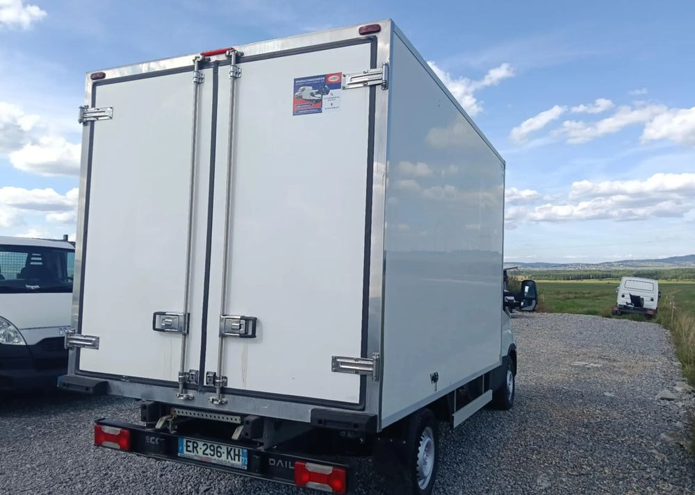 Iveco 35S16, 35S15, 35S14, 35S13, 35C13, 35C14 - Dostavno vozilo hladnjača: slika 3 Iveco 35S16, 35S15, 35S14, 35S13, 35C13, 35C14 - Dostavno vozilo hladnjača: slika 3