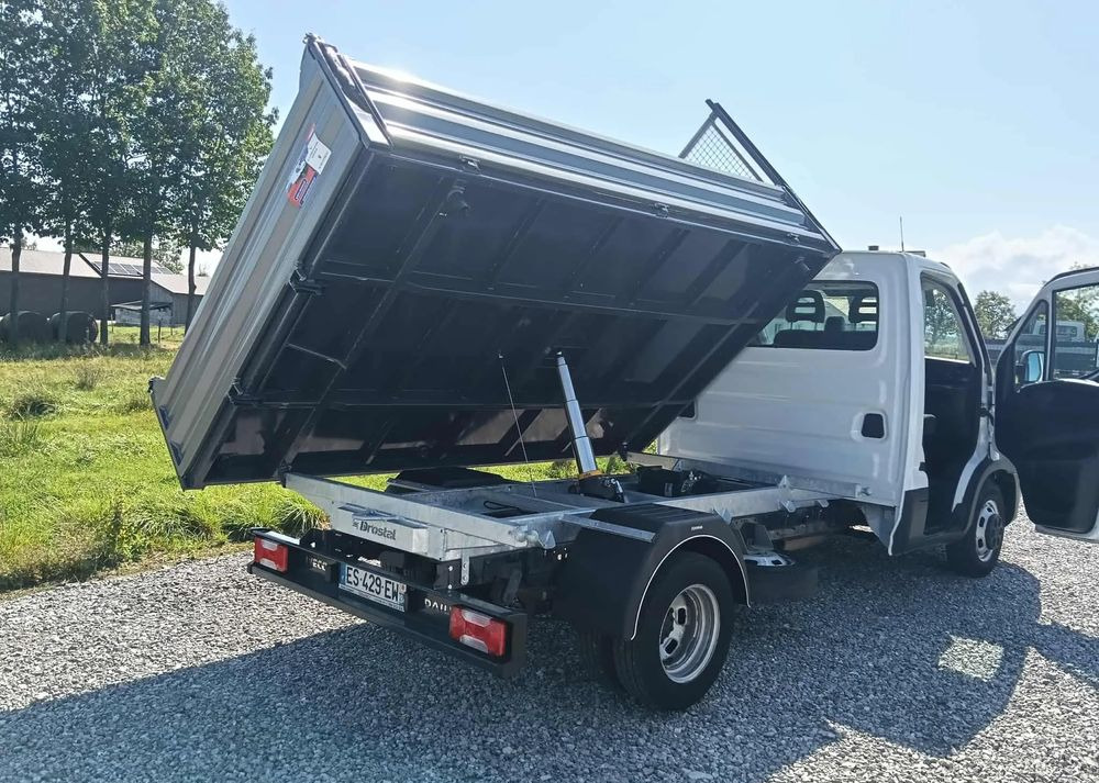 Iveco DAILY 35C14, 35C13, 35C12 - Dostavno vozilo istovarivač: slika 3 Iveco DAILY 35C14, 35C13, 35C12 - Dostavno vozilo istovarivač: slika 3