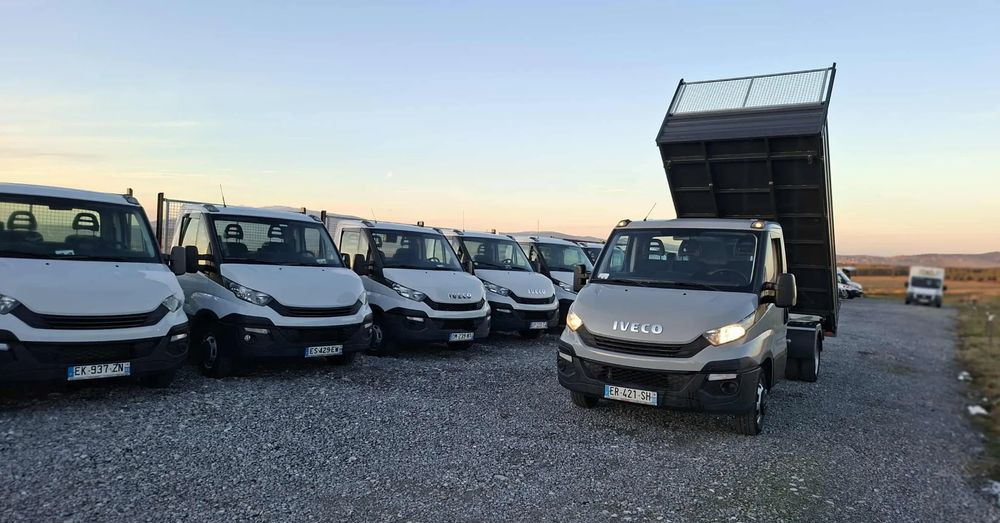 Iveco DAILY 35C14, 35C13, 35C15 - Dostavno vozilo istovarivač: slika 5 Iveco DAILY 35C14, 35C13, 35C15 - Dostavno vozilo istovarivač: slika 5